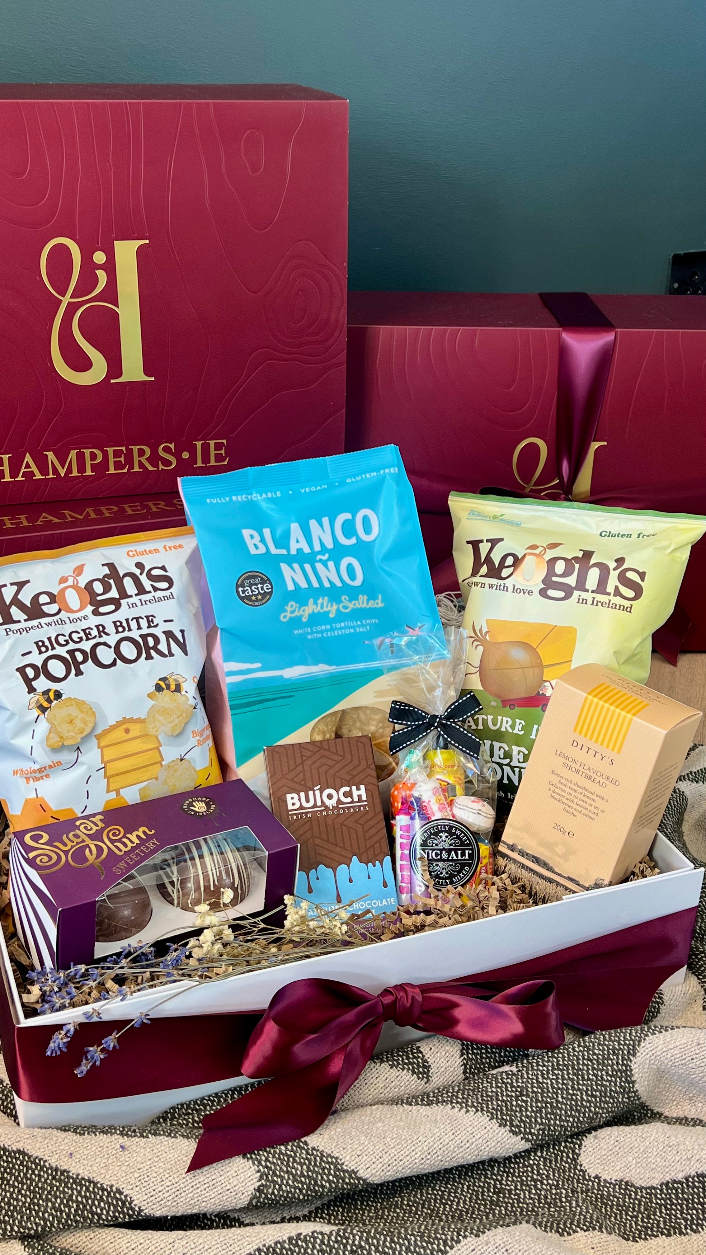 VALENTINE'S MOVIE NIGHT HAMPER